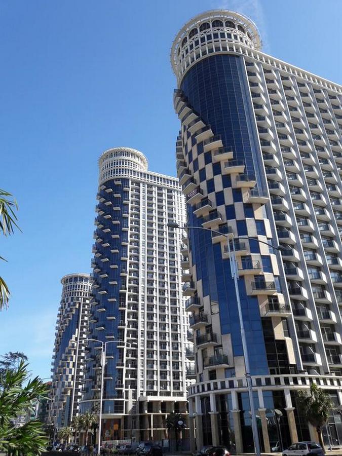 Aparthotel Selfie Batumi Exterior photo